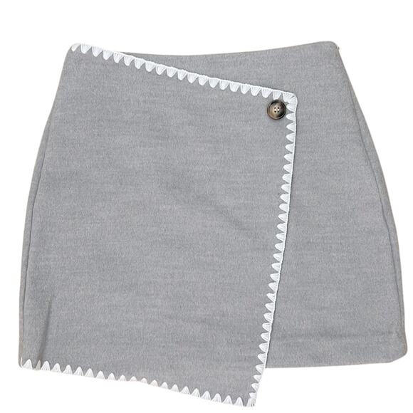 NWT FALL 2025! COMMENSE lt gray felt mini skirt white… - Picture 1 of 6
